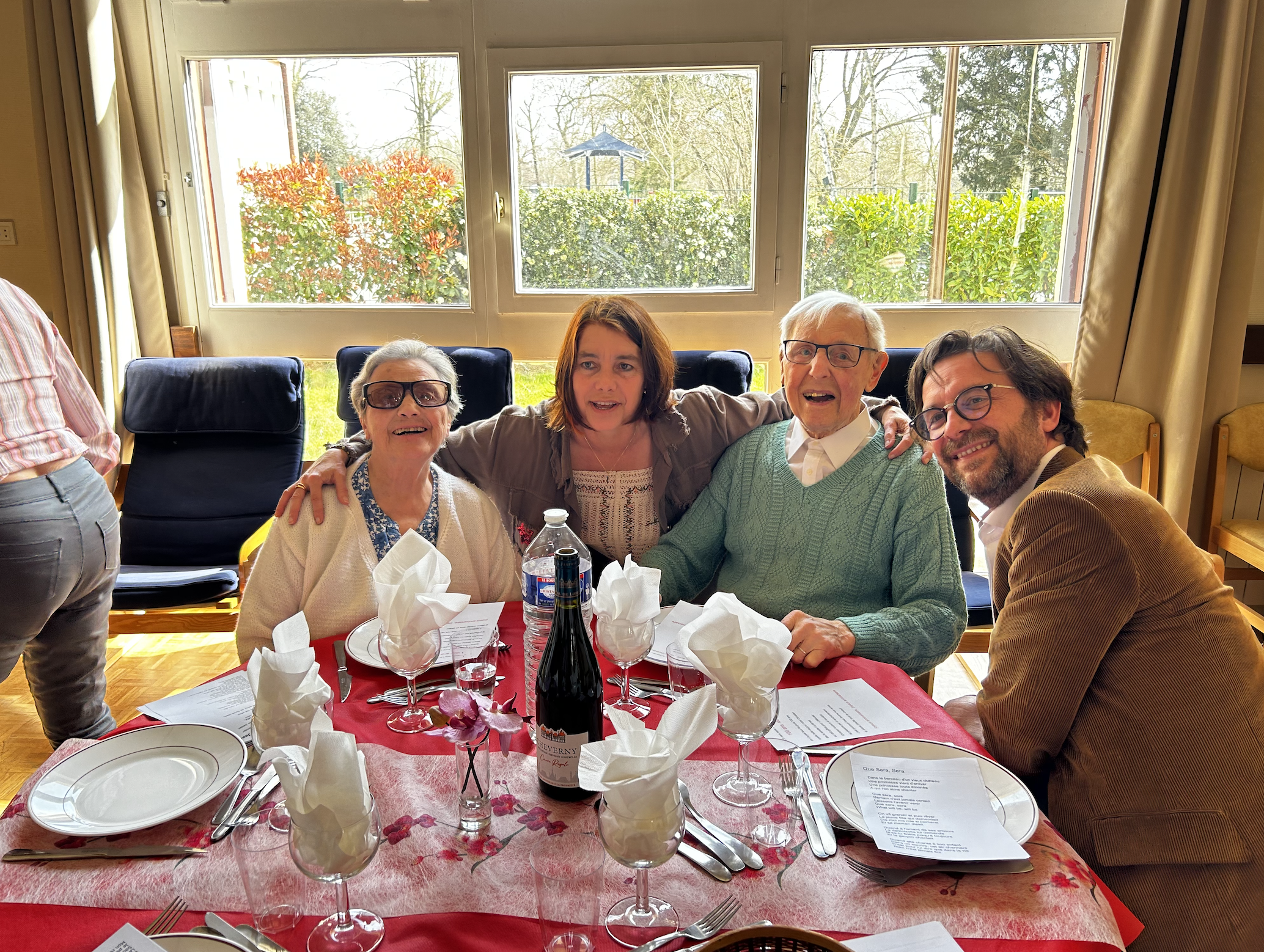 restaurant pour seniors à gif sur yvette