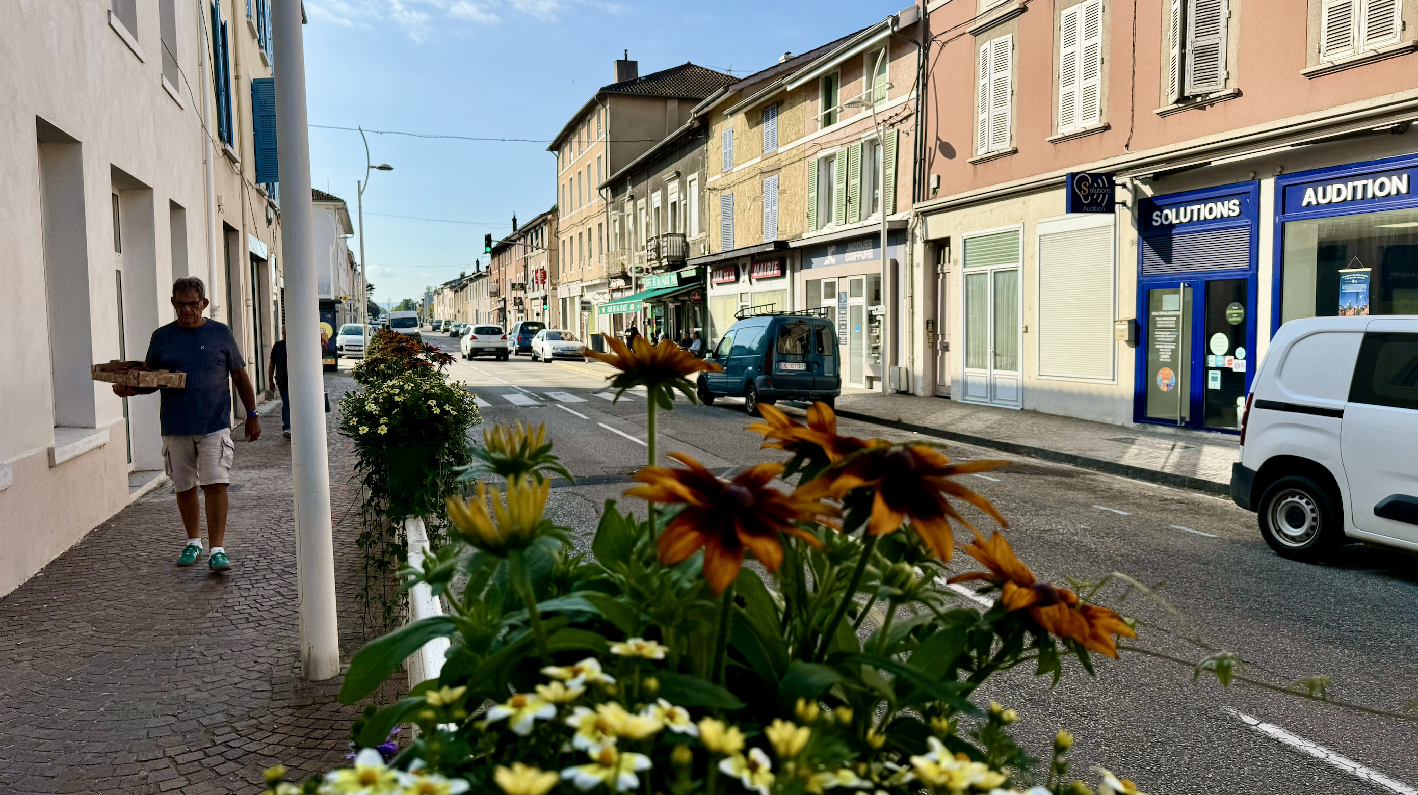 vue ventre ville pont-évêque