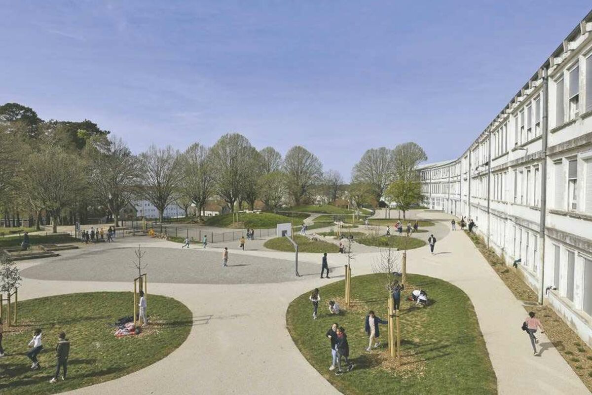 cour d'école végétalisée besançon